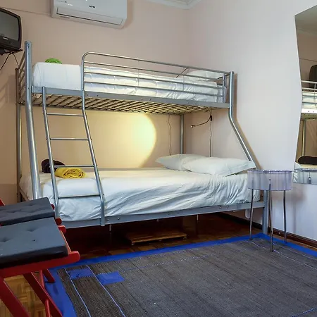 Hostel Carvalho-2
